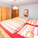 Appartement Tilda Im Haus Moselwelt Zell