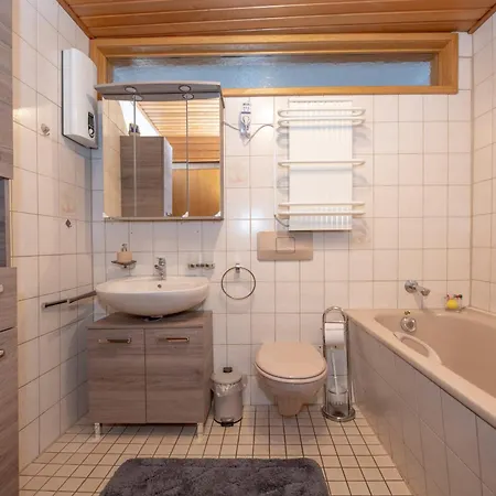 Tilda Im Haus Moselwelt 公寓 *