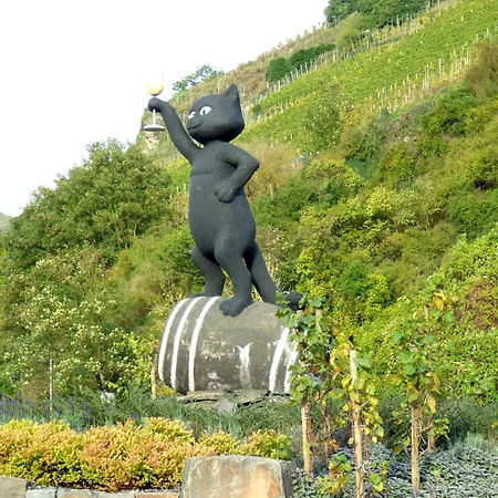 公寓 Tilda Im Haus Moselwelt 摩泽尔河畔的泽尔