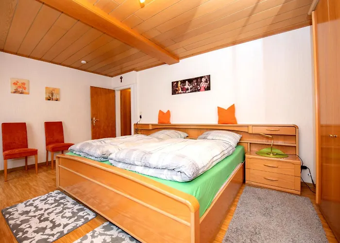 Tilda Im Haus Moselwelt Zell