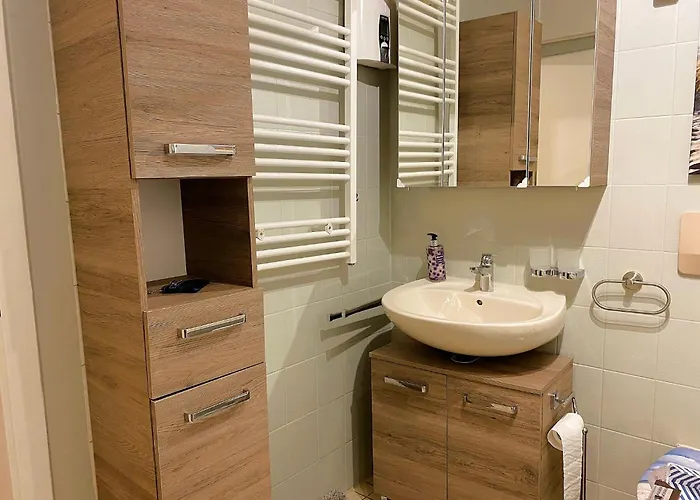 Tilda Im Haus Moselwelt Apartment *